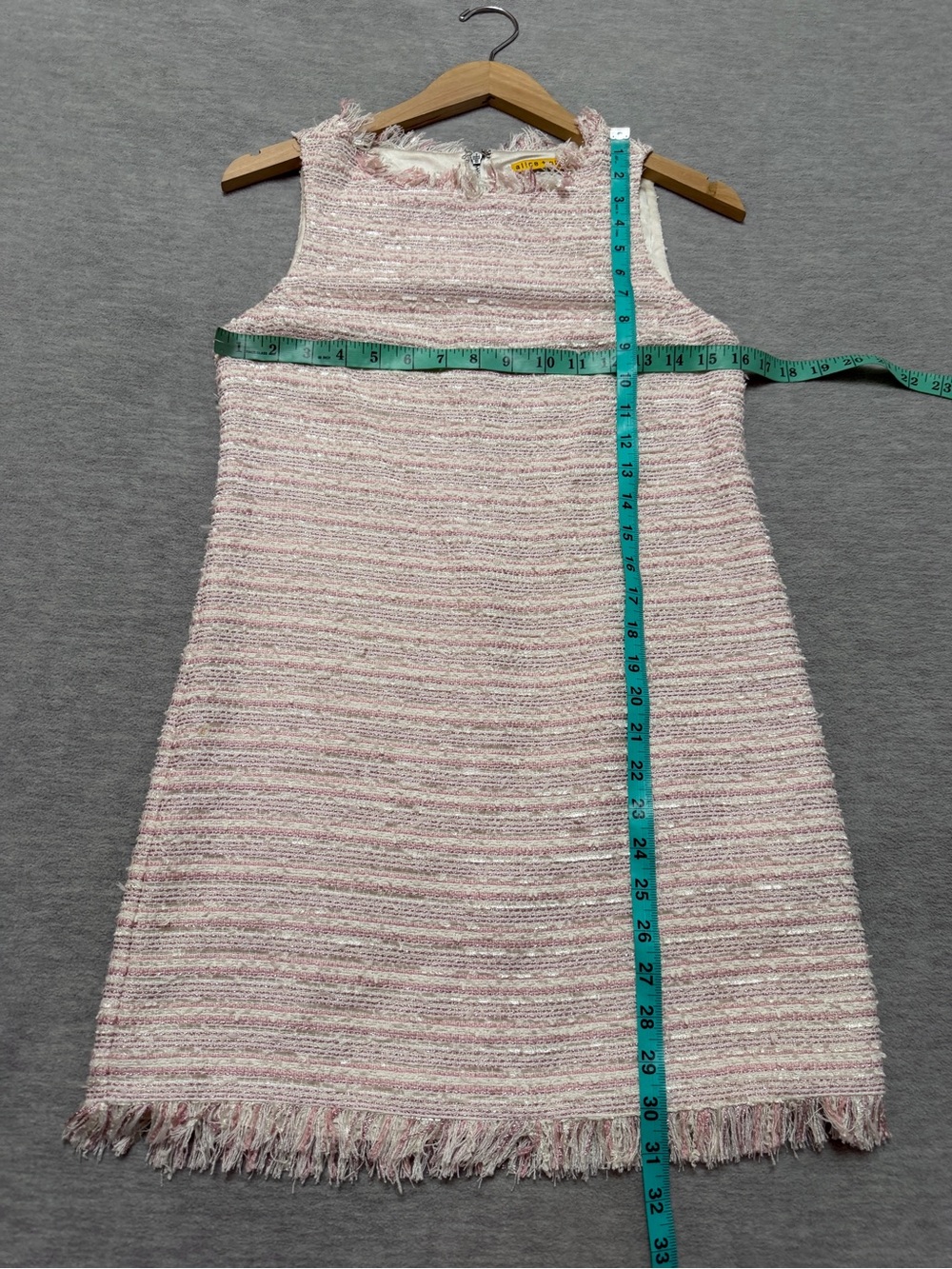 Alice + Olivia sz XS Ruby tweed pink dress Fringe - Picture 6 of 8